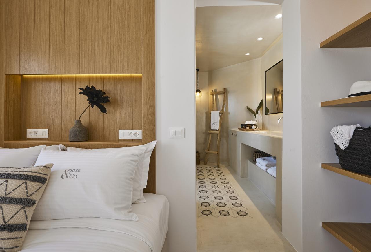 White & Co. La Torre Suites Pyrgos Kallistis Luaran gambar