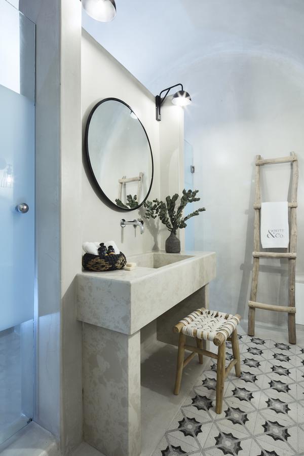 White & Co. La Torre Suites Pyrgos Kallistis Luaran gambar